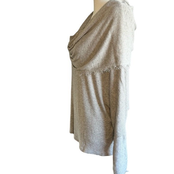 Gray Cowl Neck Sweater Sz XS/S - Picture 7 of 14